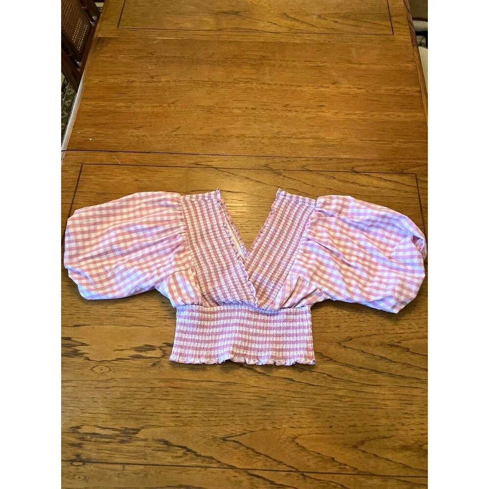 Abercrombie & Fitch Women's Pink/White Gingham V-Neck Puff Sleeve Crop Top M